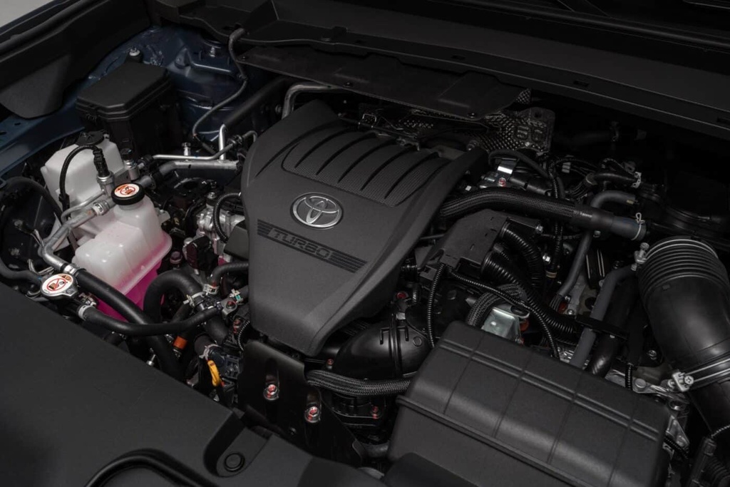 2024-Toyota-Grand-Highlander-20-1400x934.jpg